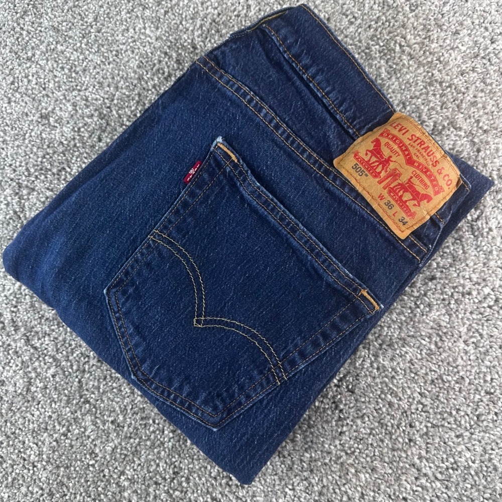 Levis 505 Jeans Mens 34x34 (Actual) Dark Wash Regular Fit Straight Leg Denim
